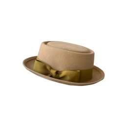A large number of custom-made British flat-top woolen top hats Design bow curling top hats Top hat uniform shop heisenberg hat SKHA020 A large number of custom-made British flat-top woolen top hats Design bow curling top hats Top hat uniform shop heisenberg hat SKHA020
